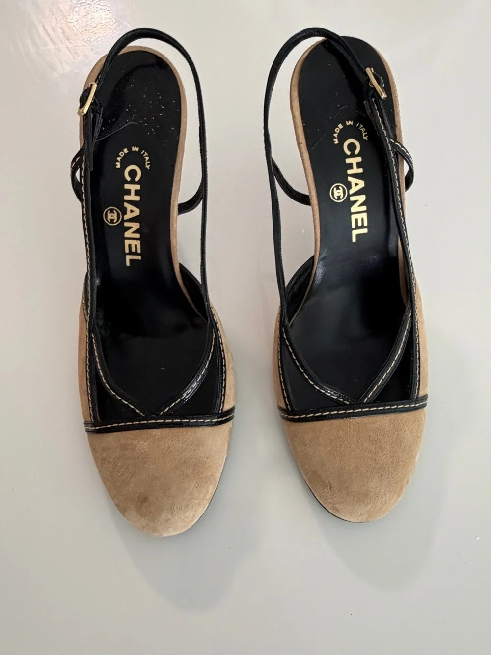 CHANEL Beige Suede and Black Patent Slingback Heels